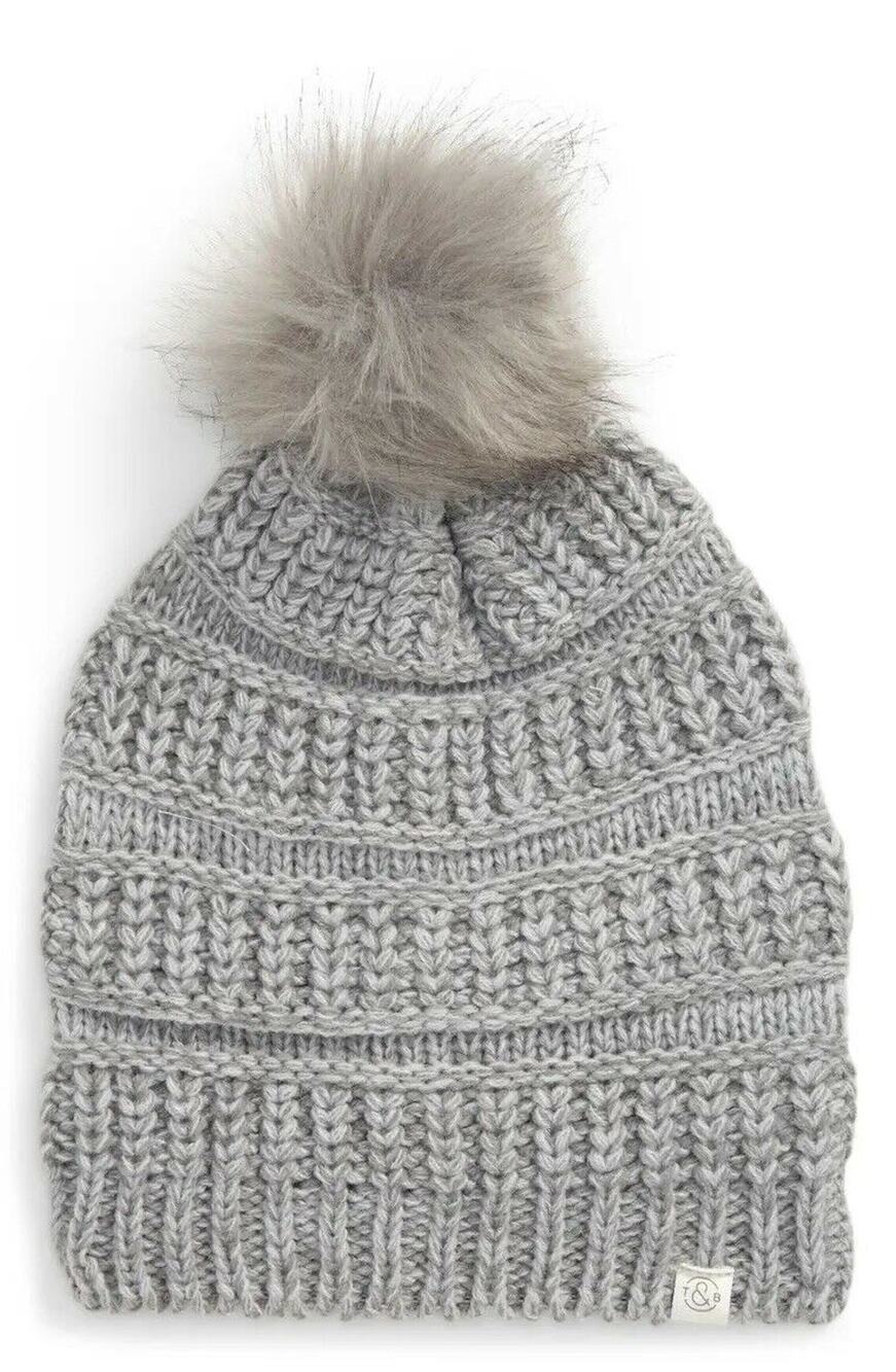 Treasure & Bond Womens Faux Fur Pom Beanie One Size Grey Knit NWT